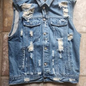 Forever21 Men Distressed Sleepy Vest